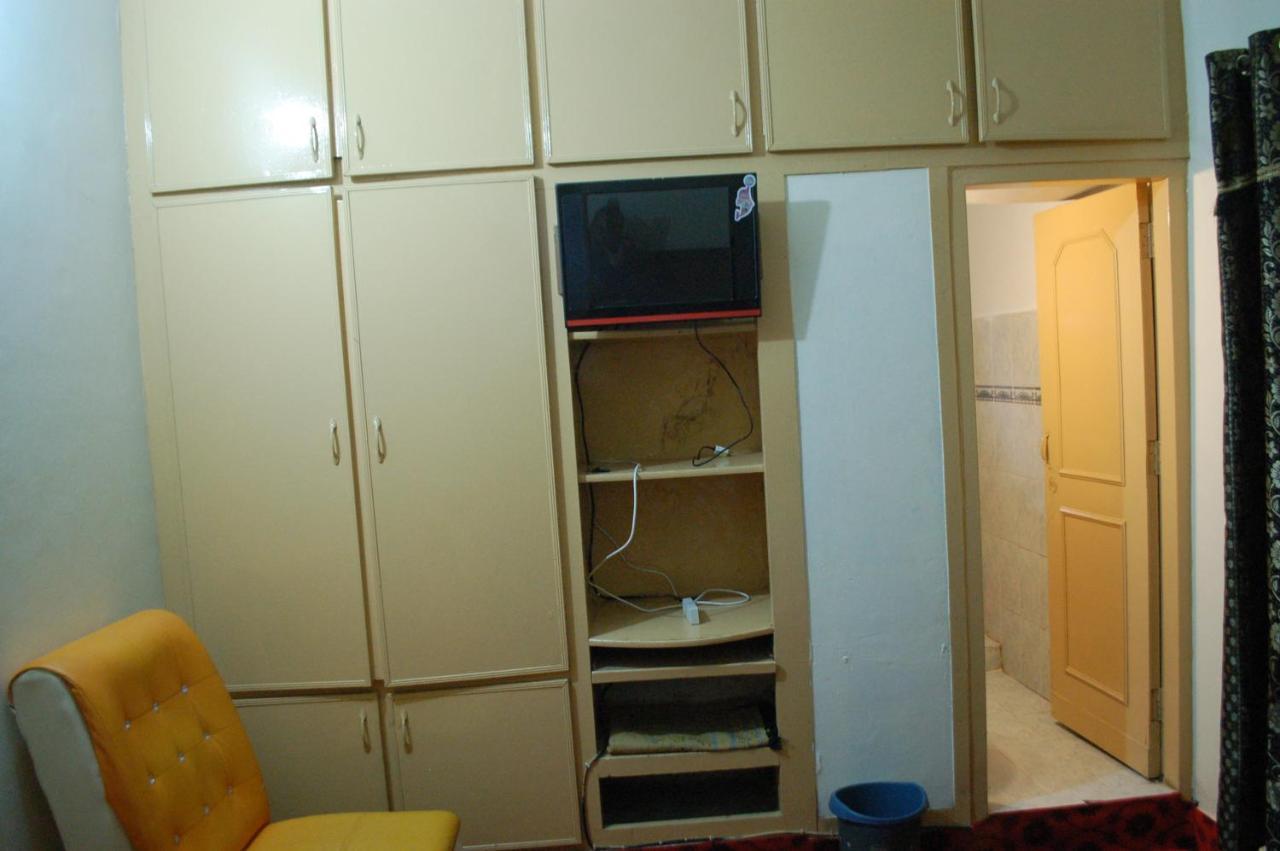 Khyber Inn İslamabad Dış mekan fotoğraf